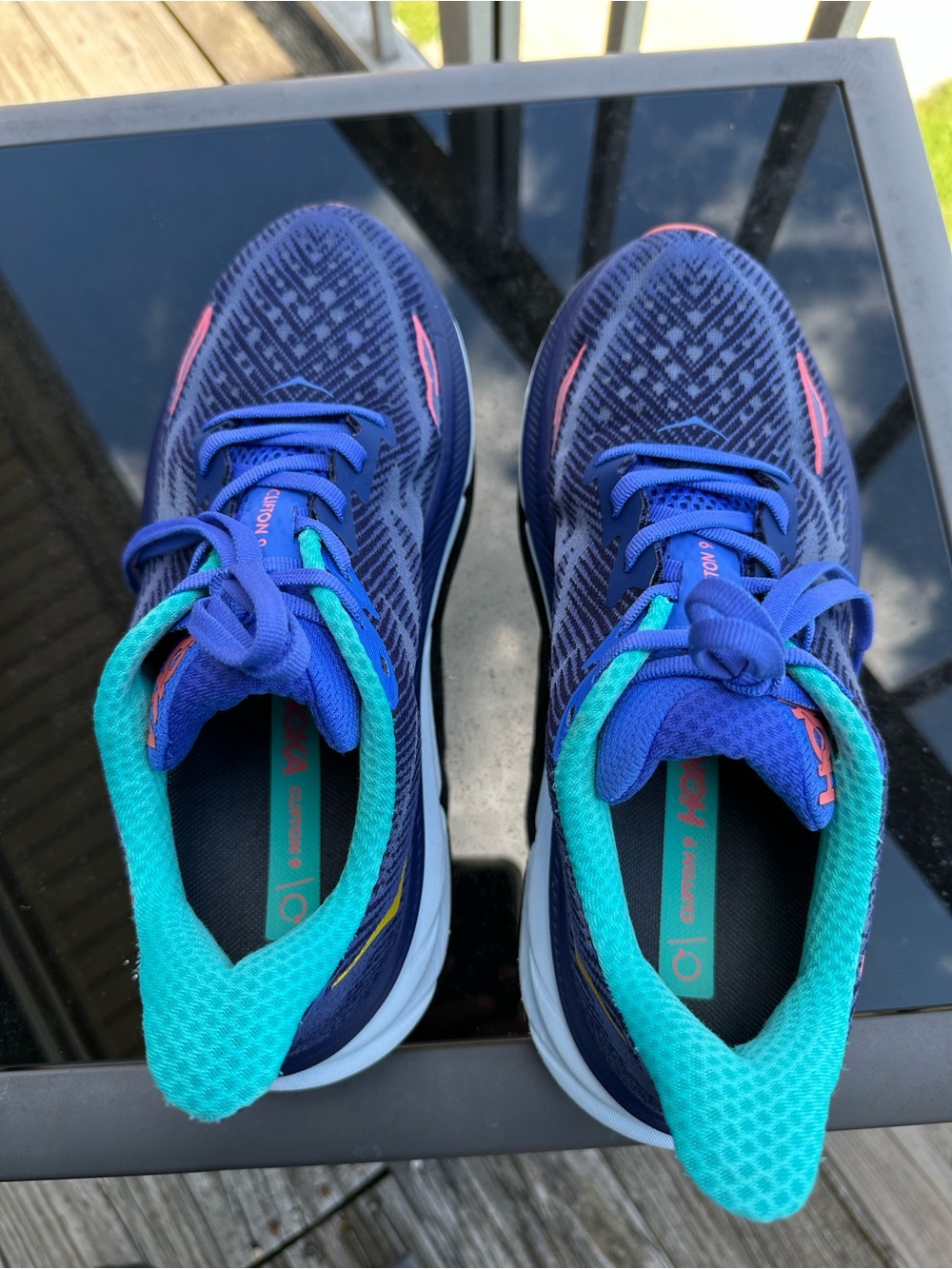 Hoka Clifton 9, Navy & Teal with Coral Accent Running Sneakers. Size 8.5B - Picture 5 of 8
